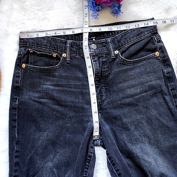 {Lucky Brand Jeans} - Picture 7 of 8